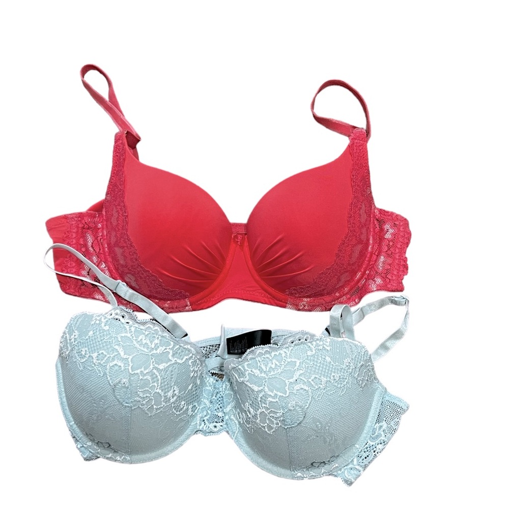 Lot of 2 Lightly lined/padded Bras